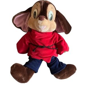 Vintage 1986 Fievel Mousekewitz Plush Toy with Red Outfit